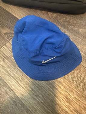 NIKE TODDLER BUCKET HAT, UPF40+, SIZE 2/4T, GAME ROYAL 7A2682-U89 NEW! Fast Ship